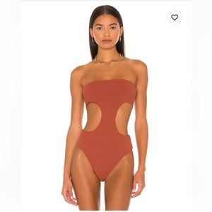 Darcey cut out bodysuit WORN ONCE